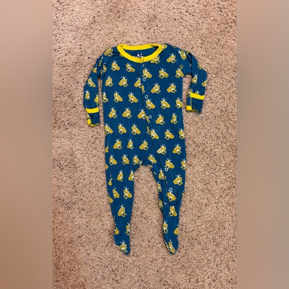 Kickee Pants Green Frog Footie Pajamas, size 3-6 months - Picture 1 of 3